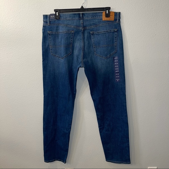 Lucky Brand Men’s 121 Slim-Straight Jean - Picture 2 of 5